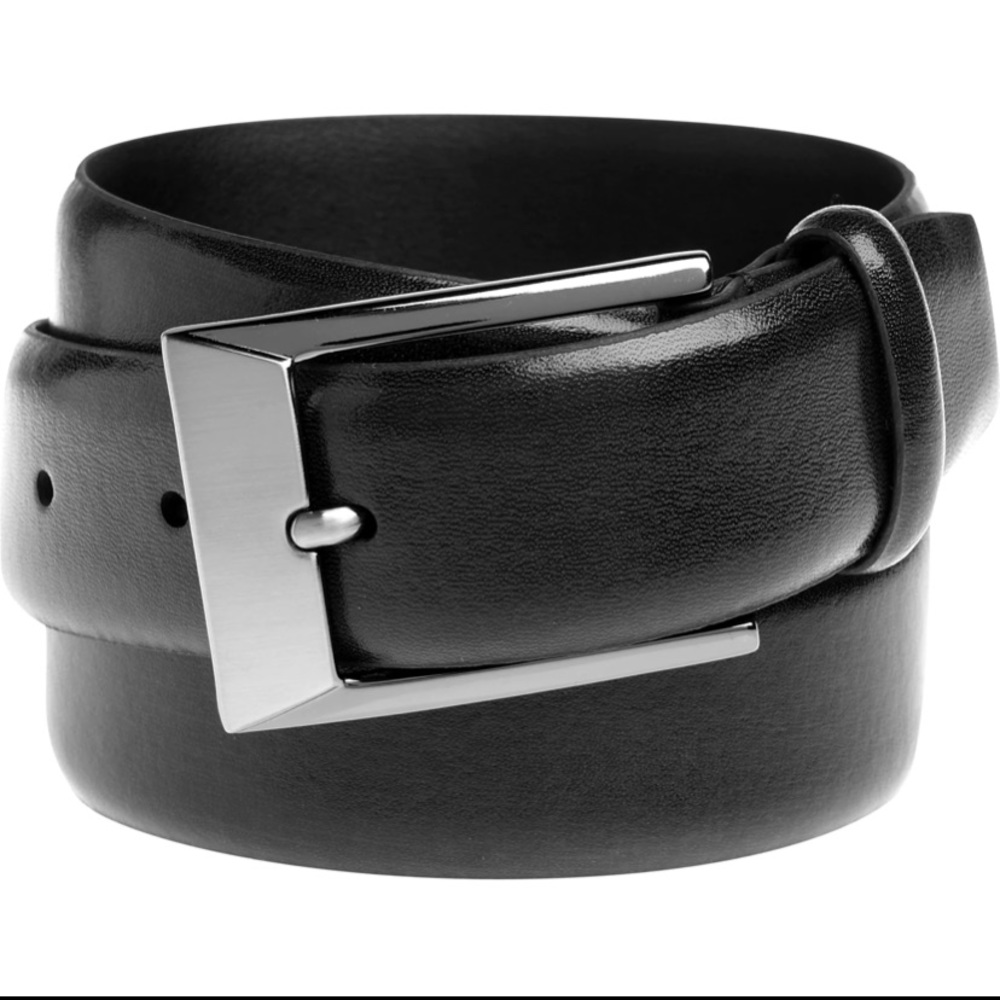 YOUTH FORMAL LEATHER BLACK BELT SIZE 20/22” (6) W/ SILVER BUCKLE MEN’S WAREHOUSE